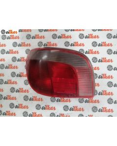 FANALE POST SX TOYOTA - YARIS - MOD. 04/99 - 02/03