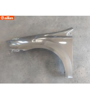 PARAFANGO ANT SX FIAT - CROMA - MOD. 01/05 - 12/07 MARRONE