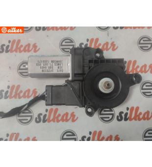 MOTORINO ALZAVETRO POST DX FIAT - CROMA - MOD. 01/05 - 12/07