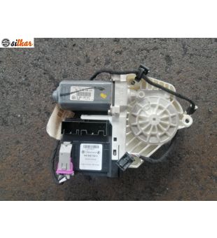 MOTORINO ALZAVETRO ANT DX VOLKSWAGEN - GOLF V - MOD. 08/03 - 08/08