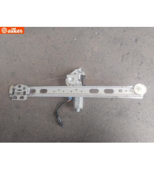 ALZAVETRO POST SX MERCEDES - ML CLASS (W163) - MOD. 01/02 - 12/05