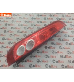 FANALE POST SX FORD - FIESTA MK V - MOD. 01/06 - 09/08 3 PORTE