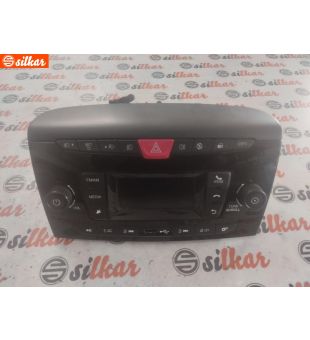 RADIO LANCIA - YPSILON - MOD. 09/15 - 01/24