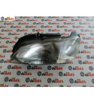 FARO ANT SX PEUGEOT - 106 - MOD. 07/96 - 07/98