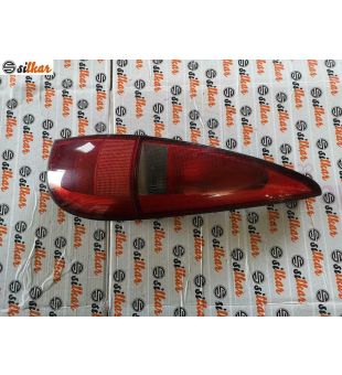 FANALE POSTERIORE DX SW RENAULT - LAGUNA - Mod. 03/94 - 08/01