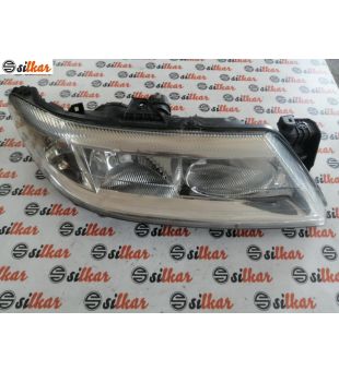 FARO ANT DX RENAULT - LAGUNA - MOD. 09/01 - 03/05