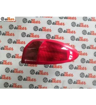 FANALE POST DX ALFA ROMEO - 147 - MOD. 10/00 - 11/04