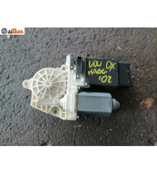 MOTORINO ALZAVETRO ANT DX VOLKSWAGEN - NEW BEETLE - MOD. 04/98 - 05/05